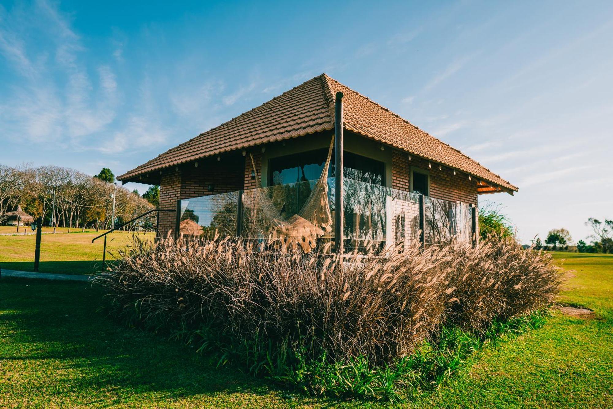 Vira Charme Resort Fernandes Pinheiro Bagian luar foto